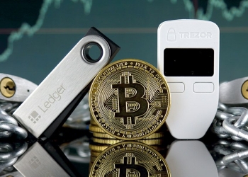 Crypto Face shares Tips on Crypto Wallet Storage